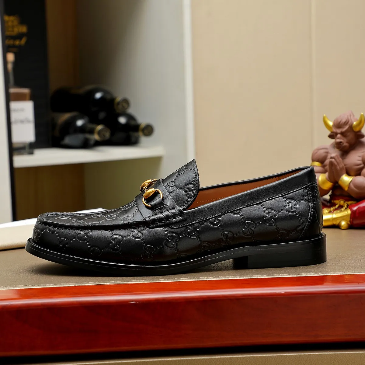 Factory price 440 💰💰Gucci official website men's business formal leather shoes update💥Hong Kong counter synchronized new style💥completely one-to-one replica shipment👍zero difference in counter quality 0⃣️all made of imported first-layer cowhide leather with original hardware buckle➕water-dyed🐂made of leather lining, black, matching size 38-45...